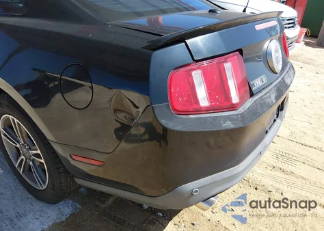 2012 Ford Mustang V6 Premium z USA, uszkodzony, nr VIN 1ZVBP8AM2C5234147